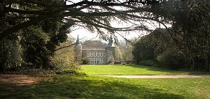 Facade occidentale- Colonster - (c) Andrée Preschia